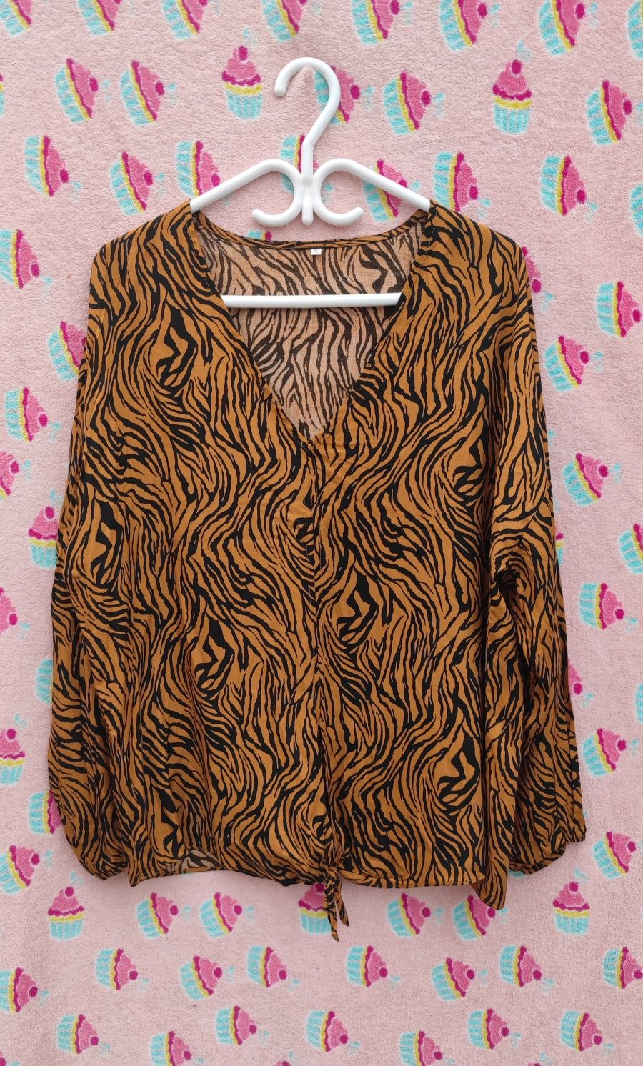 Blusa zebra nova s/etiqueta