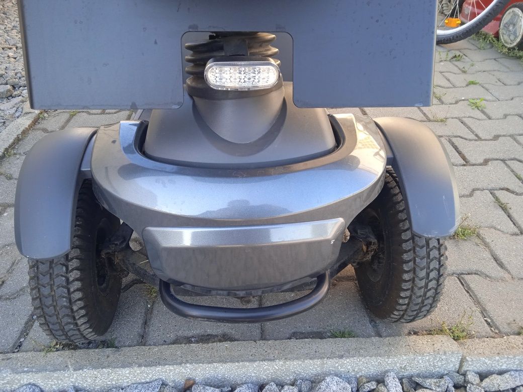 Skuter Wózek elektryczny inwalidzki dla seniora