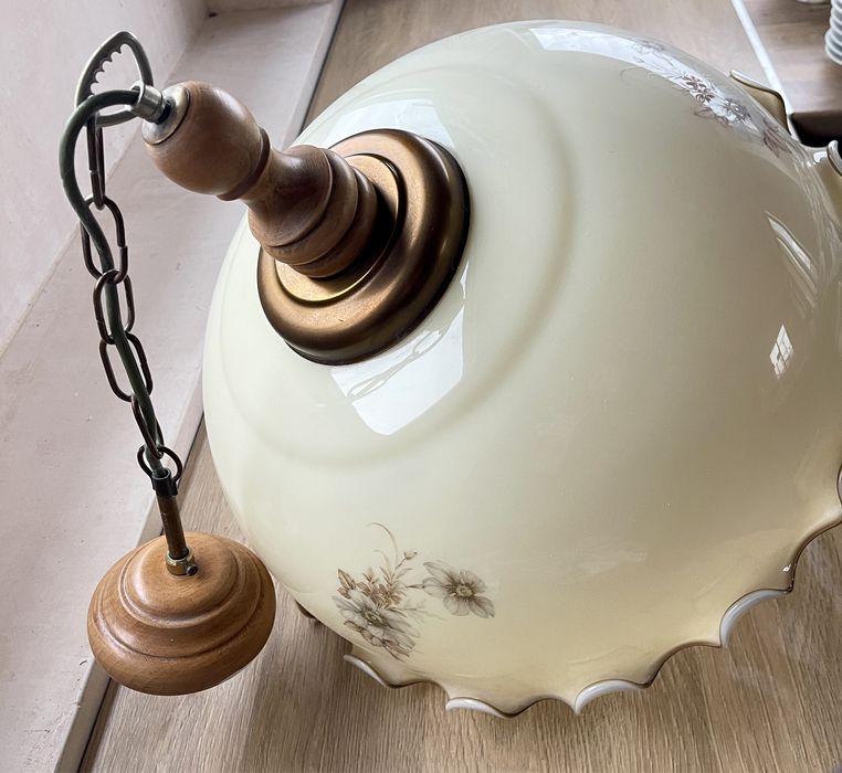 Вишукана лампа ретро