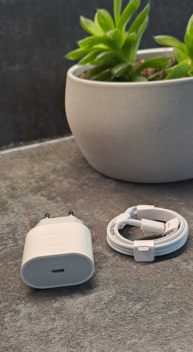 Ładowarka do iPhone 20W + przewód 1m Lightning Super szybka wysyłka !