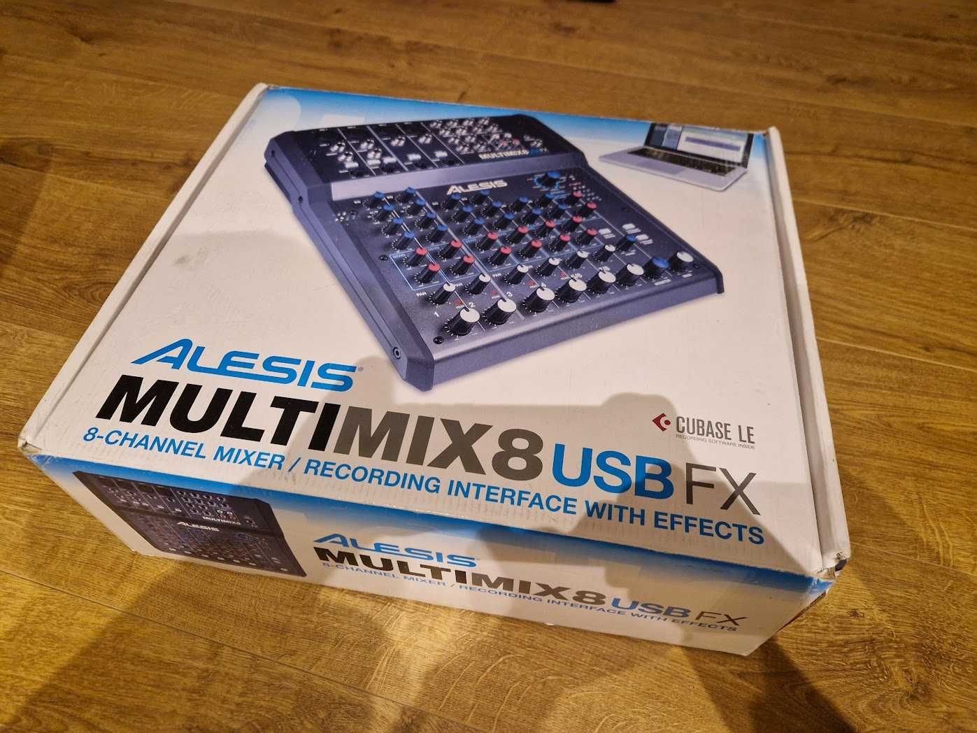 Alesis MultiMix 8 USB FX - mikser analogowy