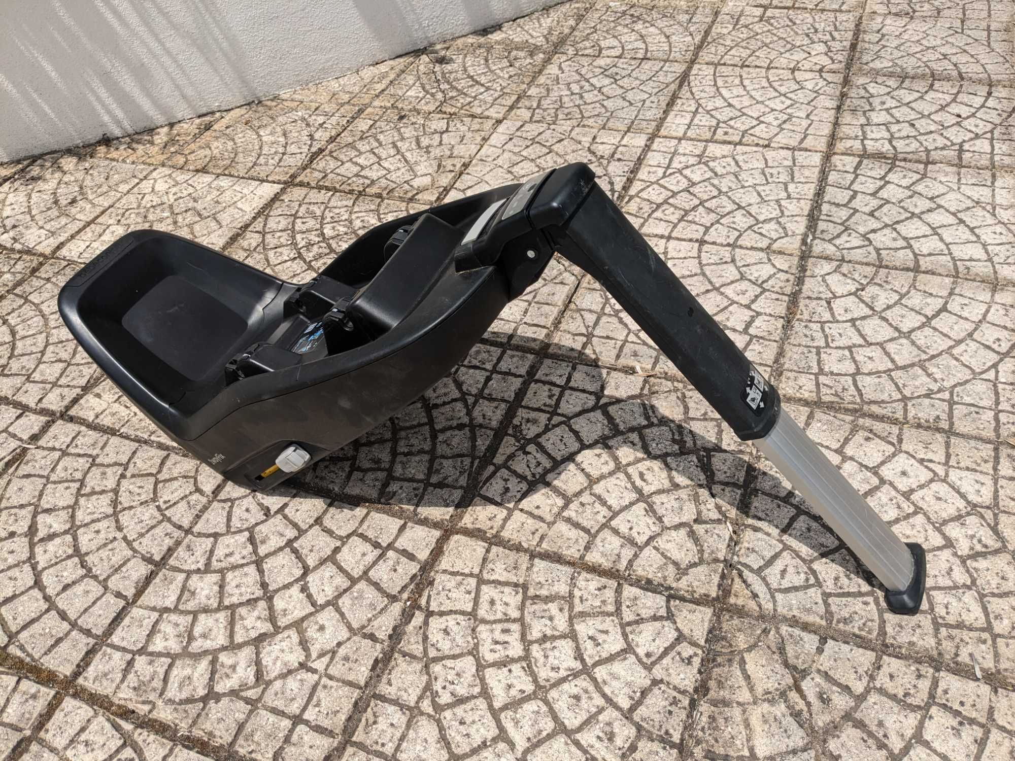 2 Cadeiras ISOFIX Bebéconfort 2WayPearl + bases (posso vender separad)