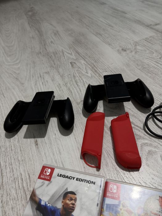 Nintendo Switch  2 iguais