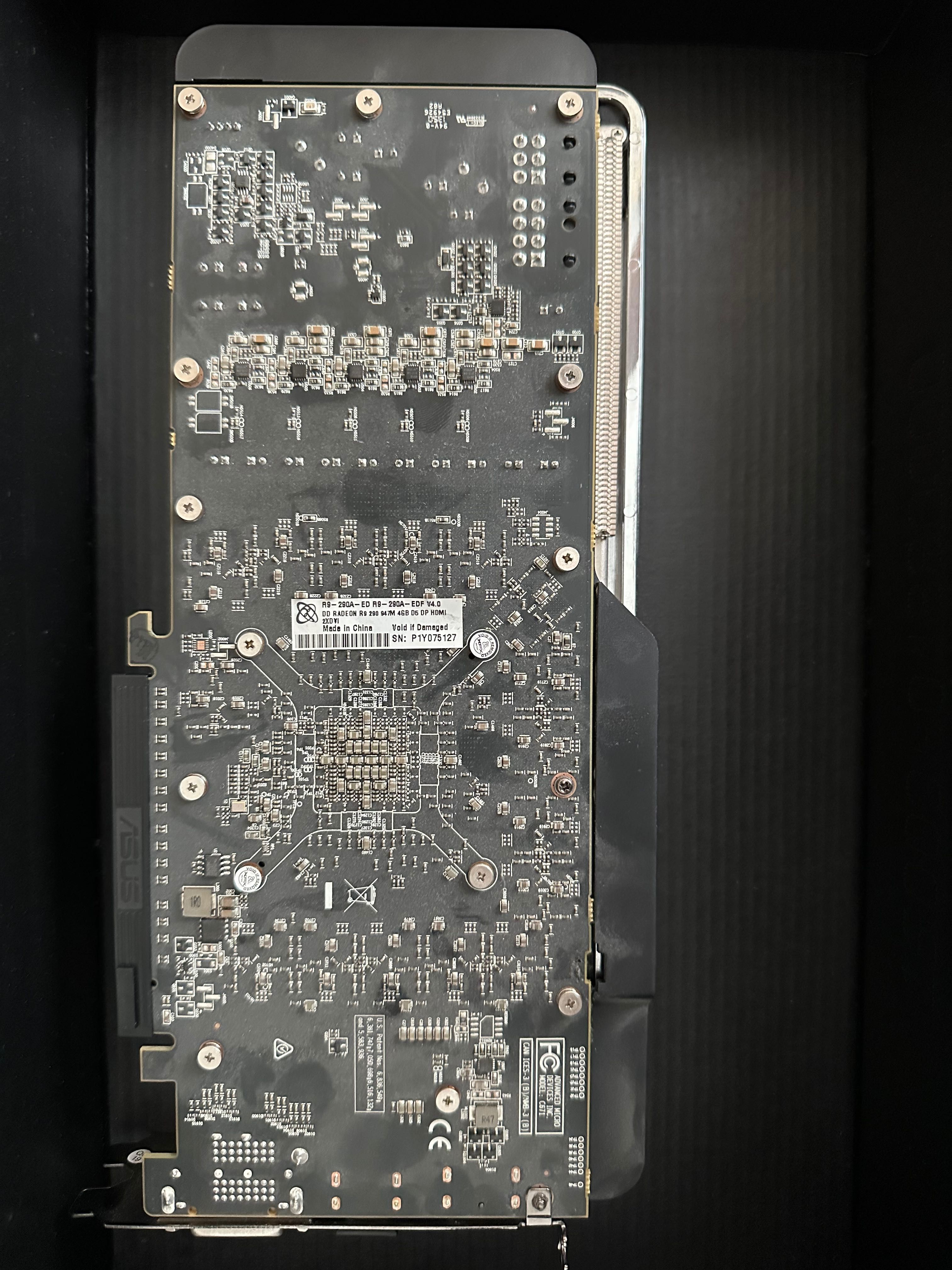 відеокарта AMD Radeon R9 290