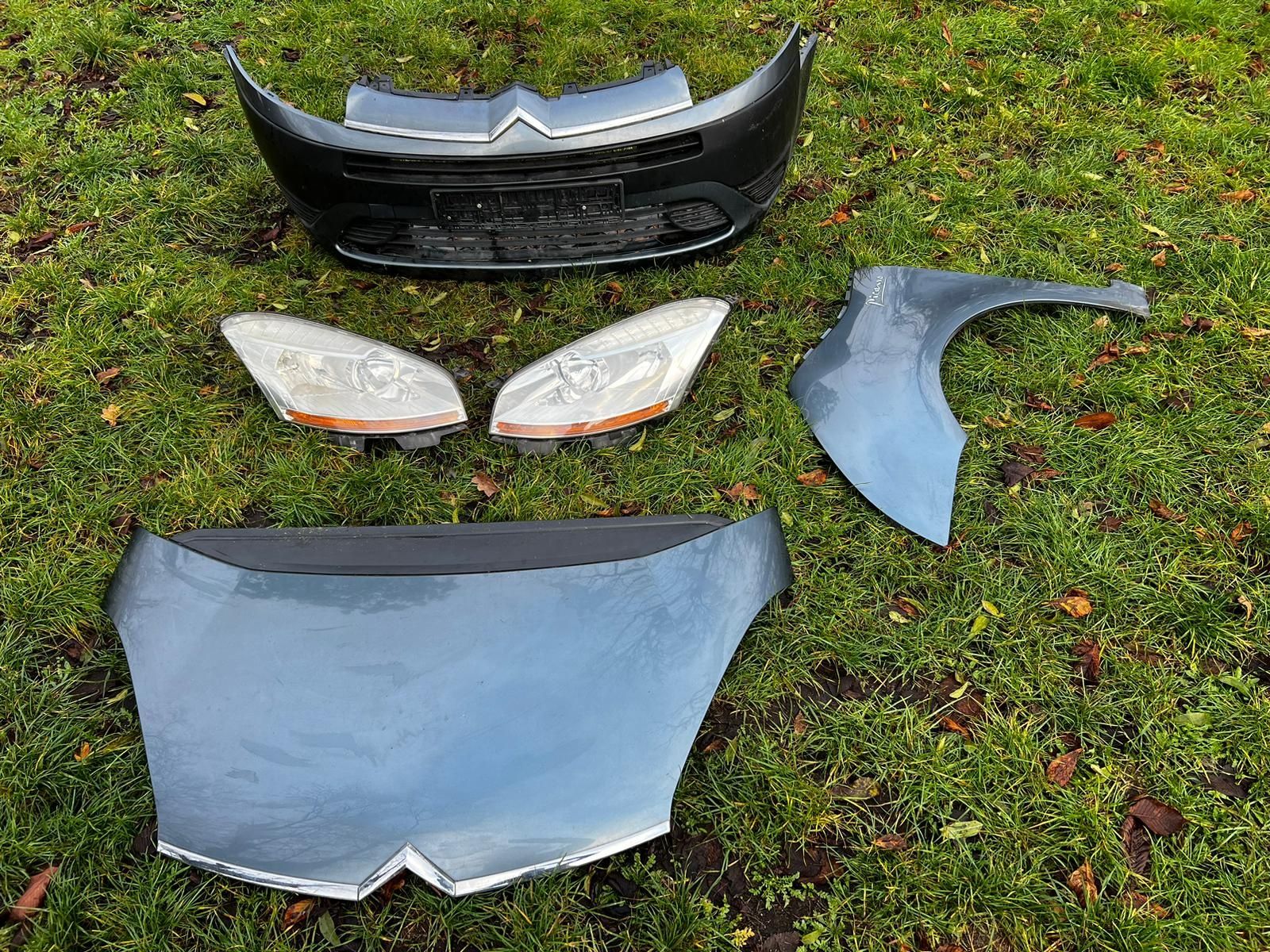 Citroen C4 Grand Picasso Lampa przód lampy HELLA oryginał EU zestaw X2