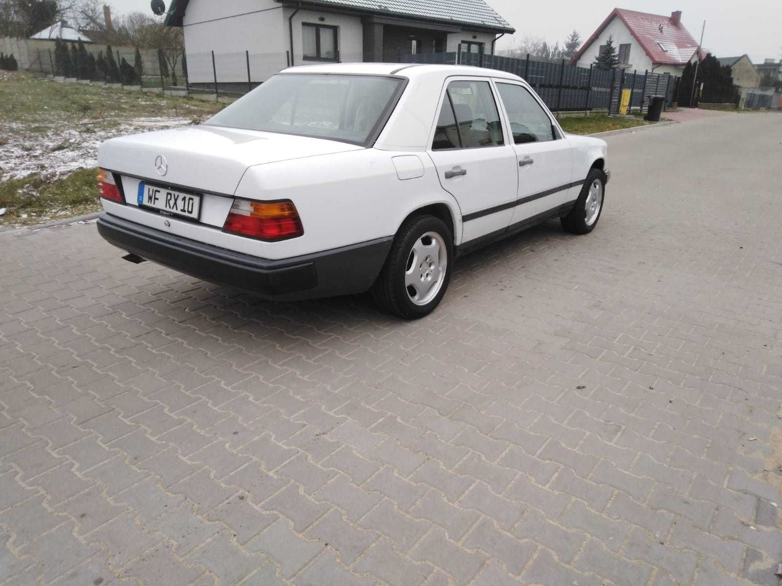 Mercedes 124  2.6 Benzyna Sprowadzony z Niemiec