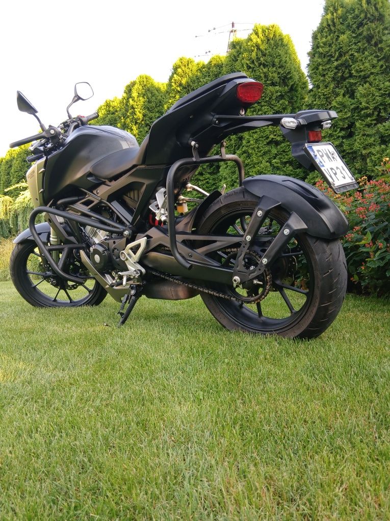 Honda CB125R salon Polska