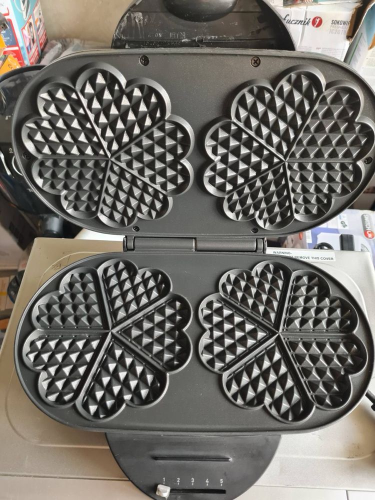 Вафельниця Tefal