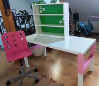 Zestaw mebli biurowych dla dziecka IKEA, biurko, półka i krzesło