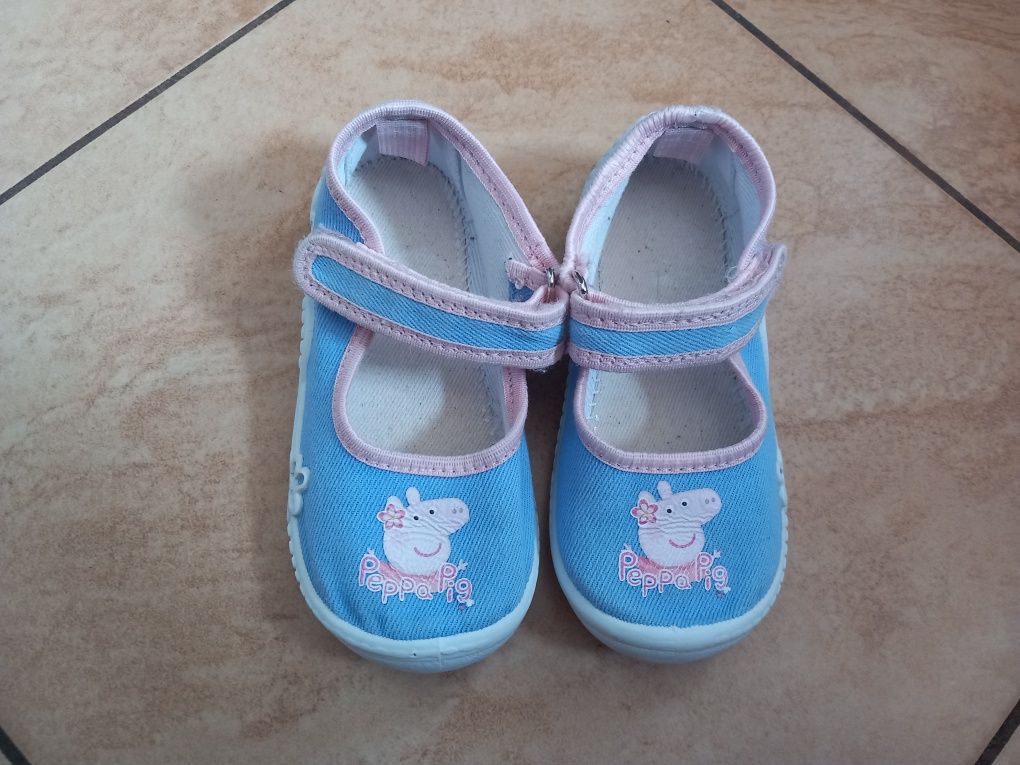 Buty buciki kapcie papcie Peppa Pig Świnka Peppa rozm. 25