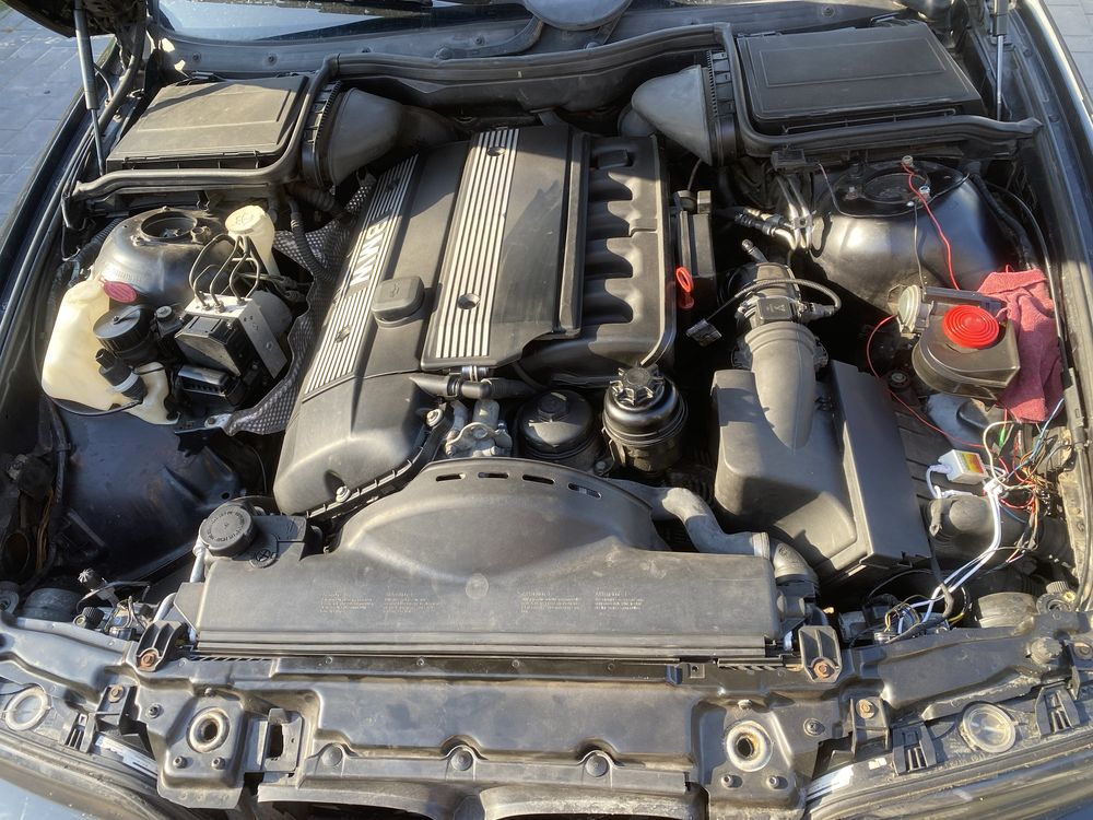 bmw e39 2.5 бензин в ок стані)