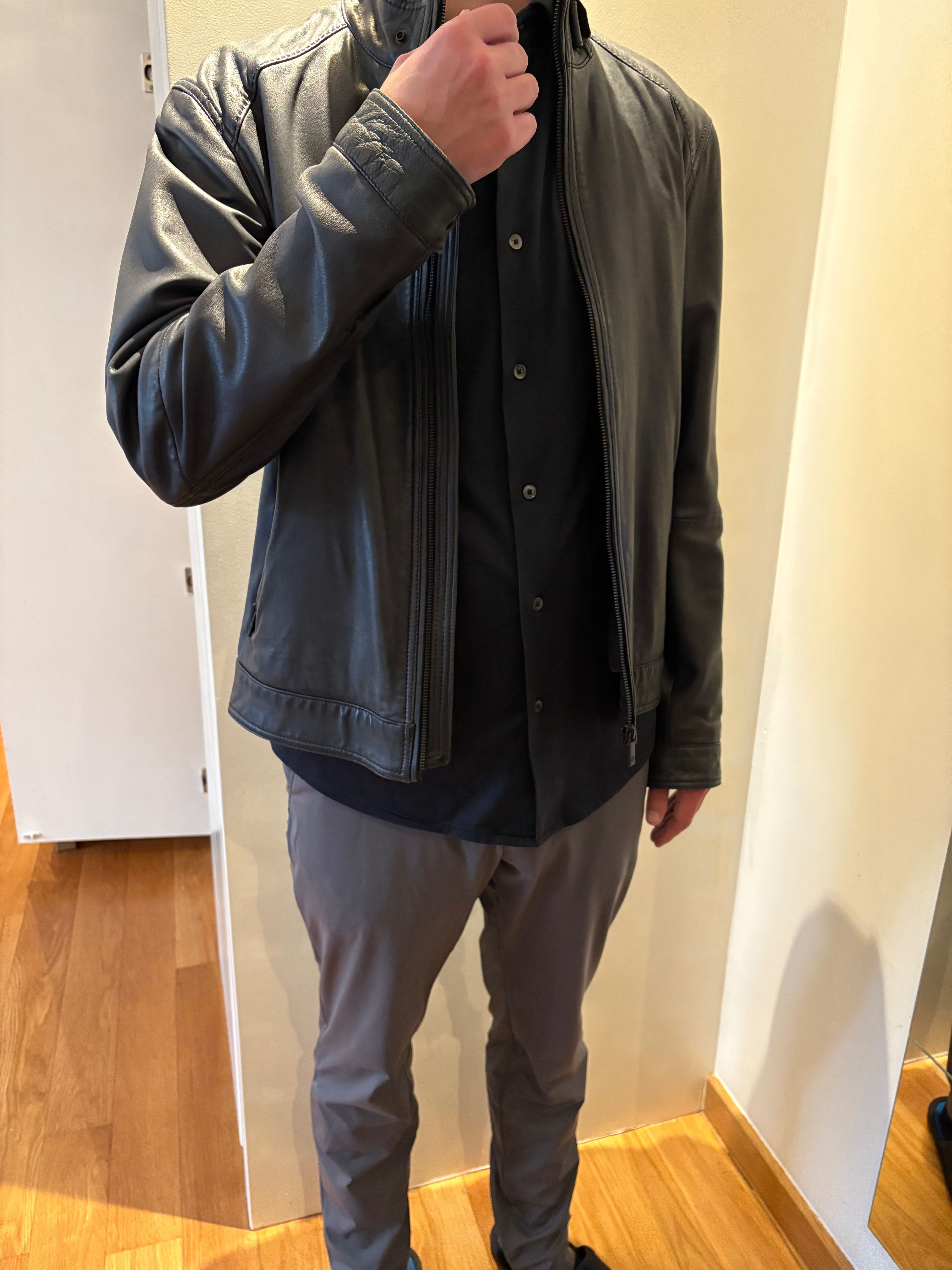 Blusão de pele / cabedal Massimo Dutti