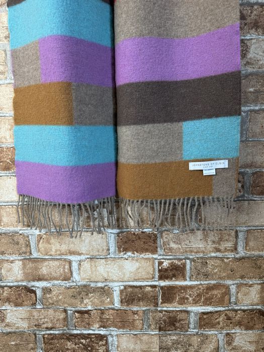 Шерстяной шарф Johnstons of Elgin made in Scotland (оригинал)