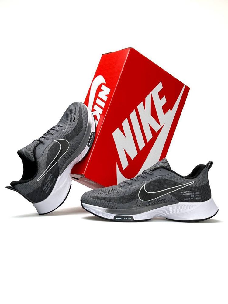 Чоловічі кросівки Nike Zoom Running