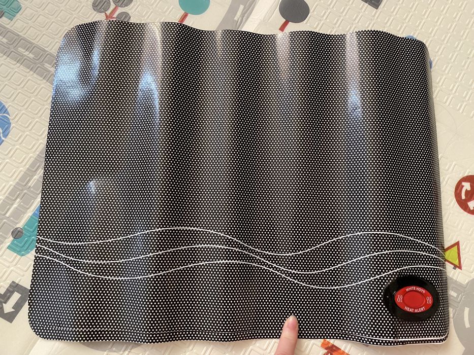 Солнцезащитный экран в автомобиль