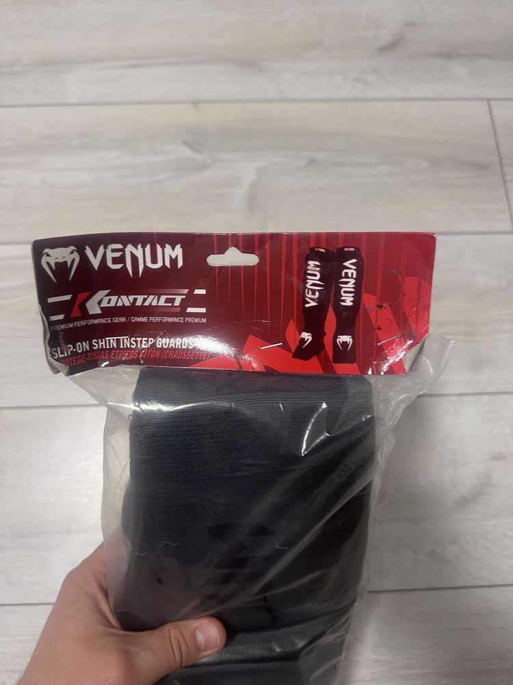 Продам нові накладки Venum