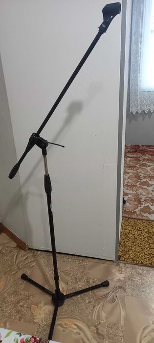 стійка мікрофонна