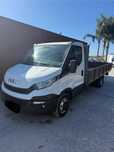 Carrinha Iveco caixa aberta