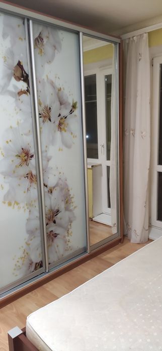 Здам 3-х кімнату квартиру у місті Вараш