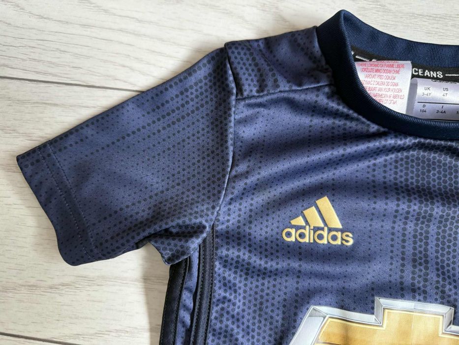 Футбольна форма Adidas Manchester 104-116 см