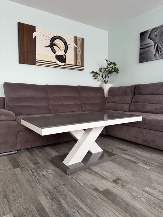 Stolik kawowy na wysoki połysk, Tarnowskie Góry