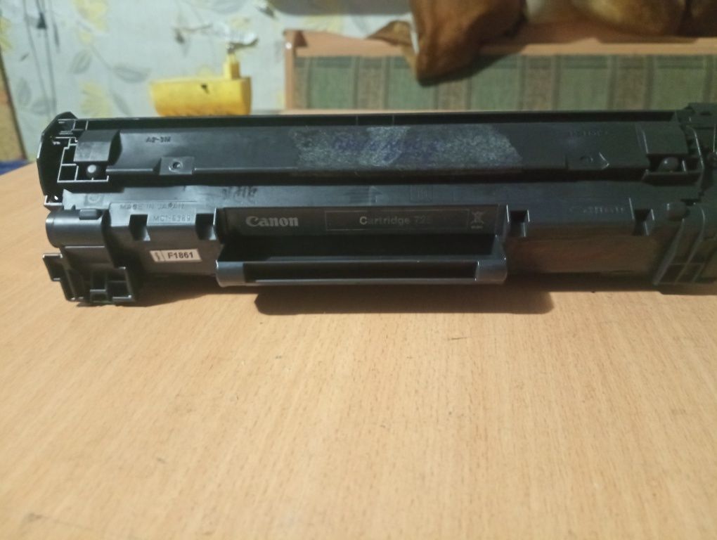 Продам картридж для принтера