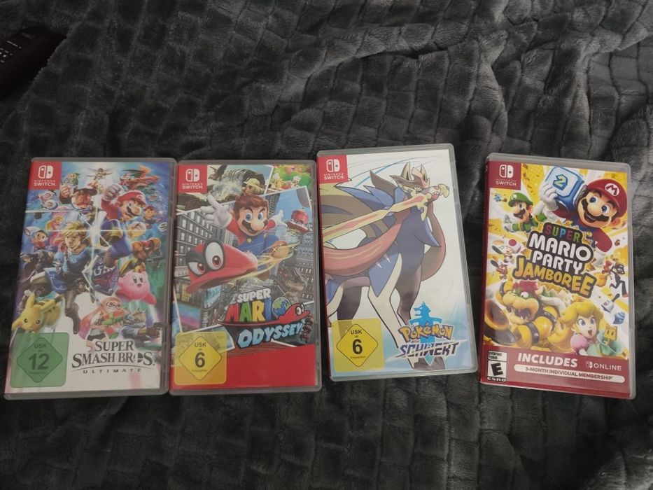 Nintendo switch + 7 gier