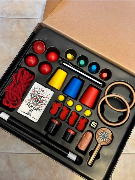 Jogo de magia de Luís de Matos  Magicus