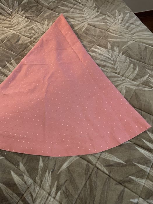 Camilhas de algodão bordadas e renda