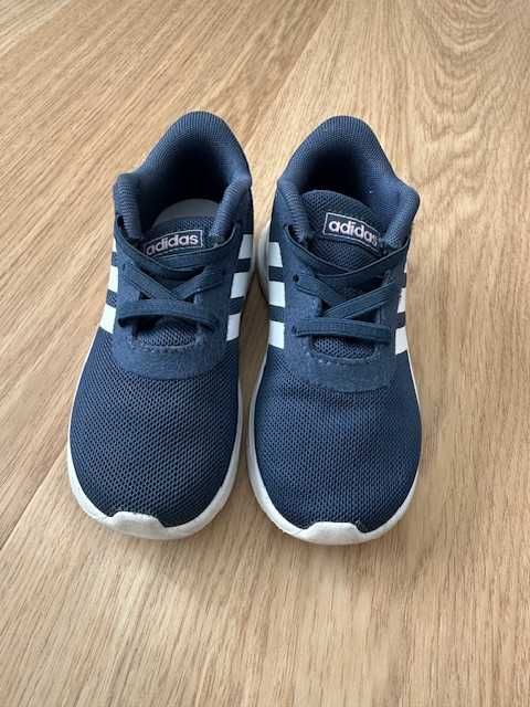 buty sportowe marki Adidas rozmiar 25 stan idealny