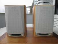 2 Colunas Sanyo HI-FI - 2 vias - 25w - 4 ohm