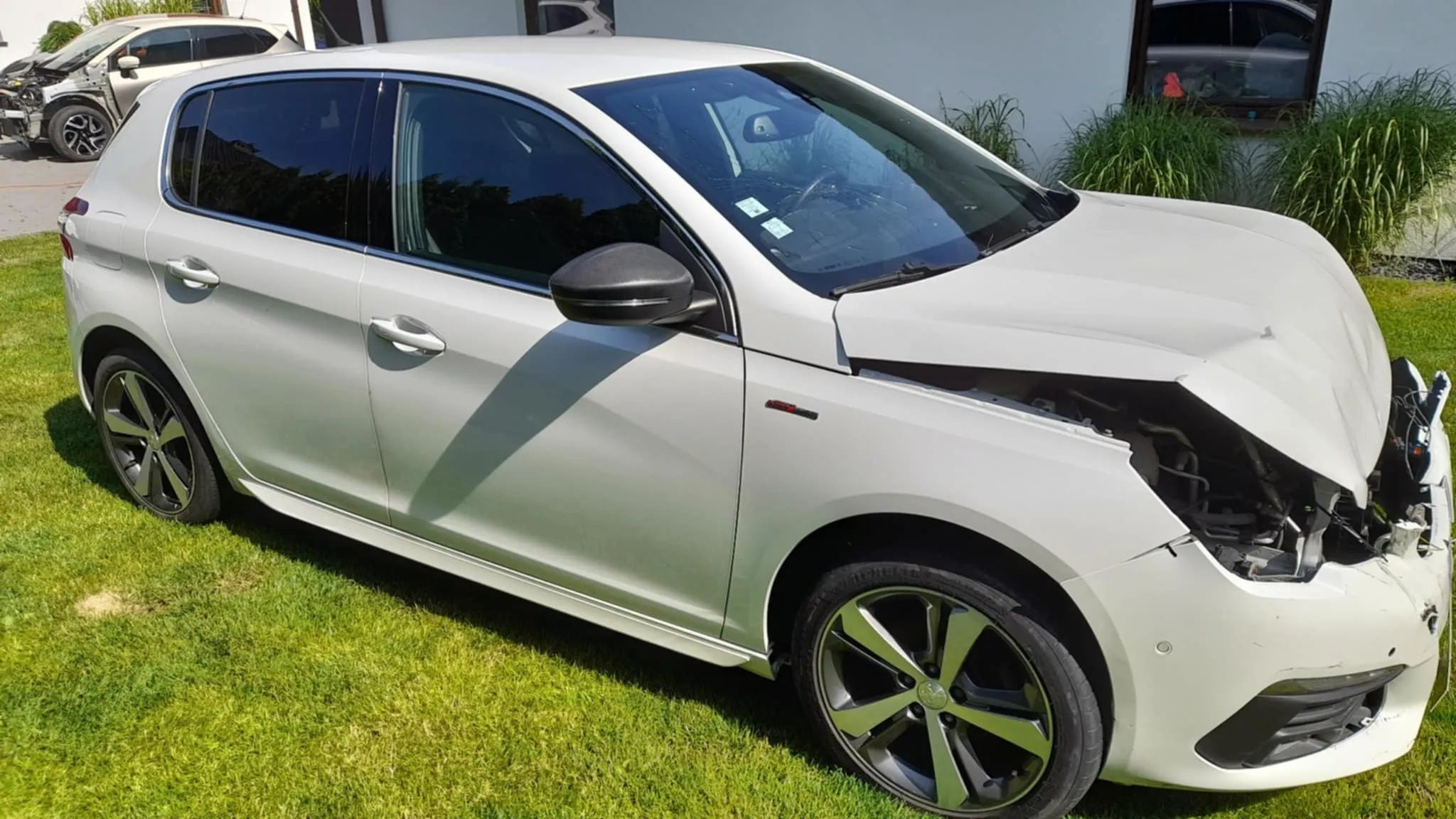 Peugeot 308 GT-LINE Biała Perła Navi Climatronic Full Ledy Grzane fotele Czujniki