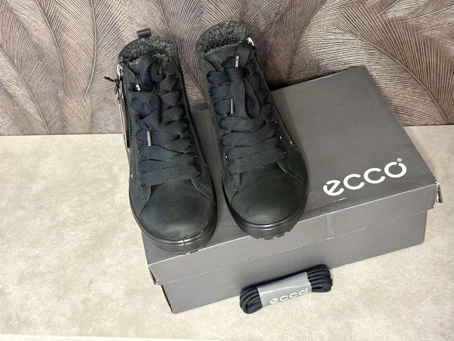 Продам нові ECCO оригінал ! черевики / кеди / ботинки - 36 розмір