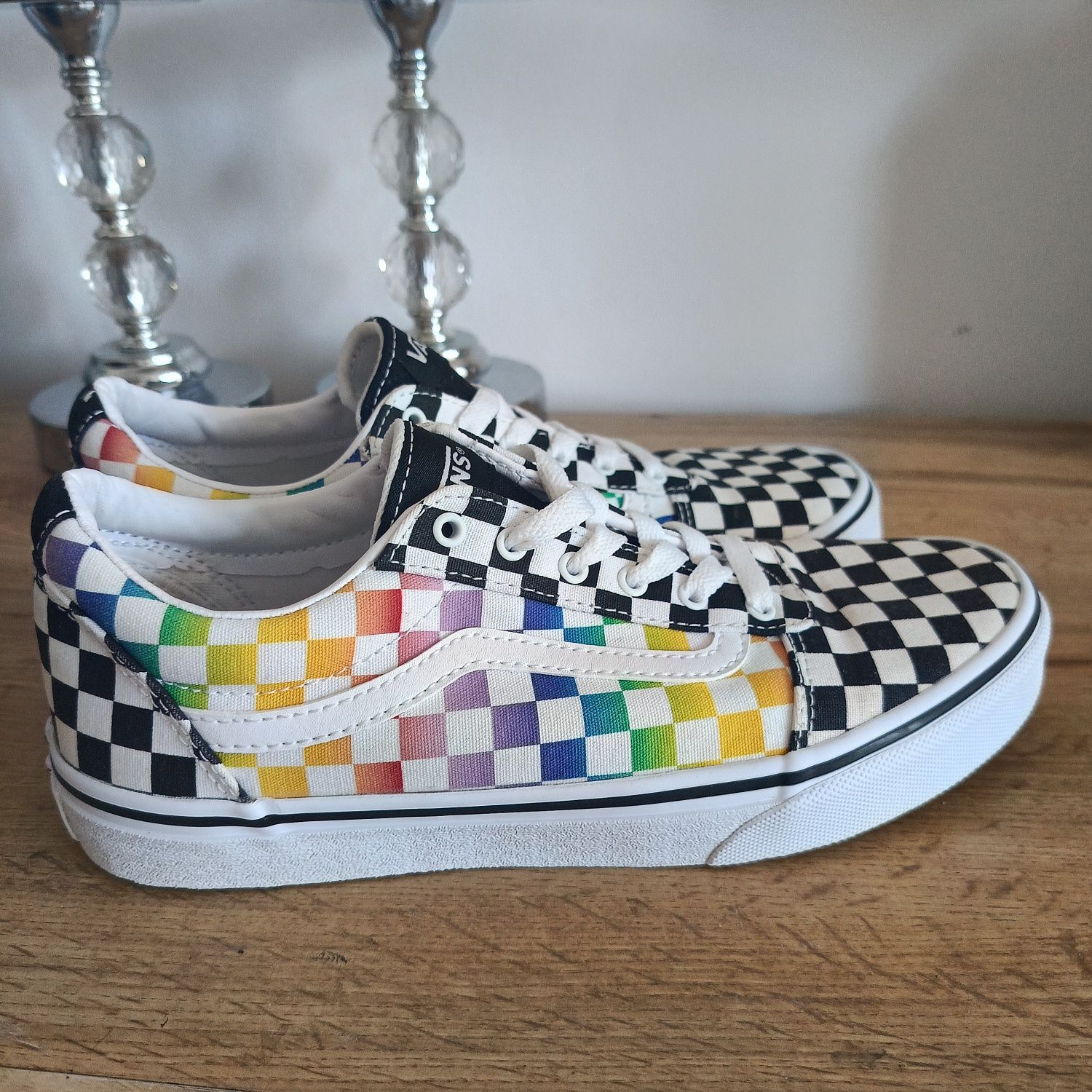 Trampki Vans multi kolor 38 kratka