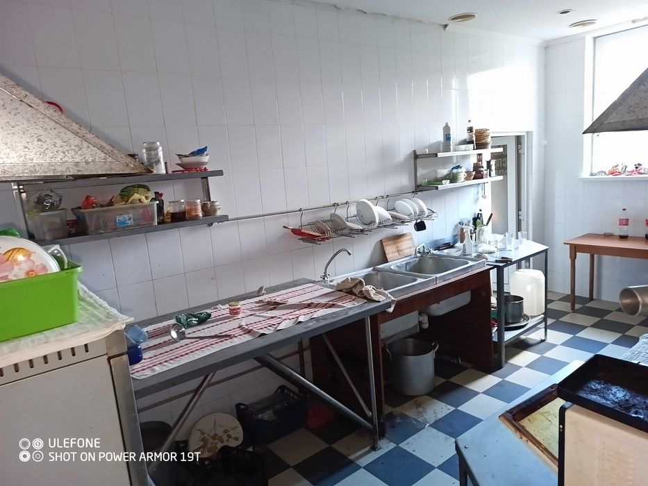 Виробничі приміщення, готель, ресторан, склад