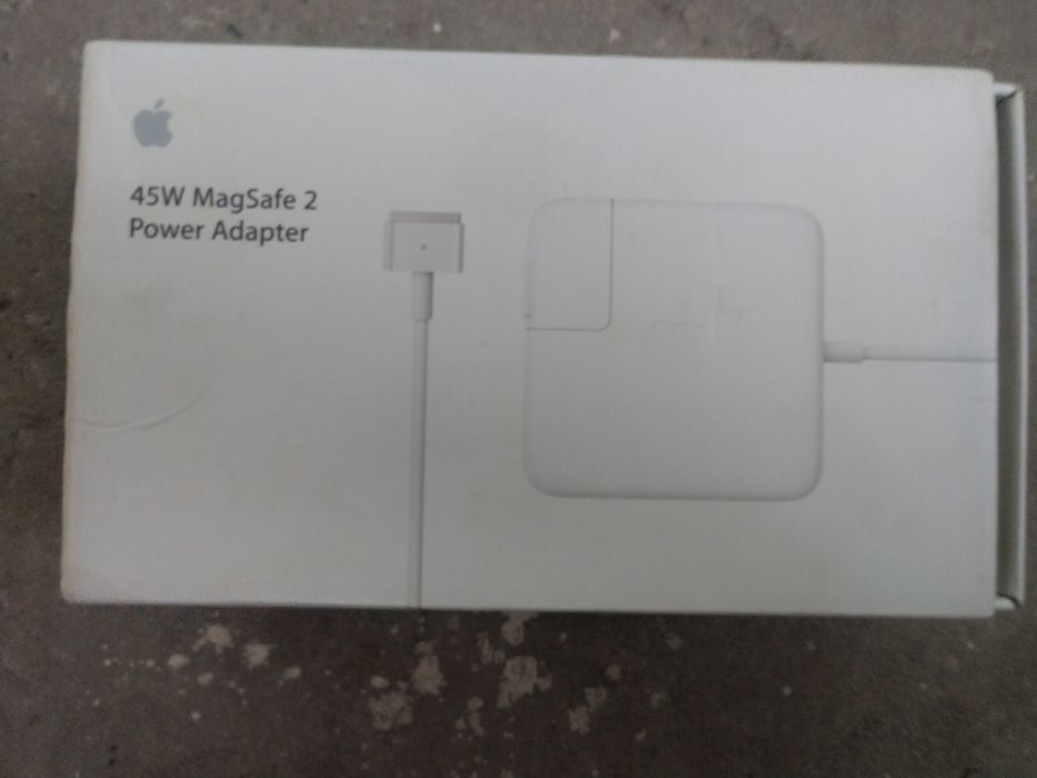 Блок питания от MacBook, зарядка новая но не рабочий