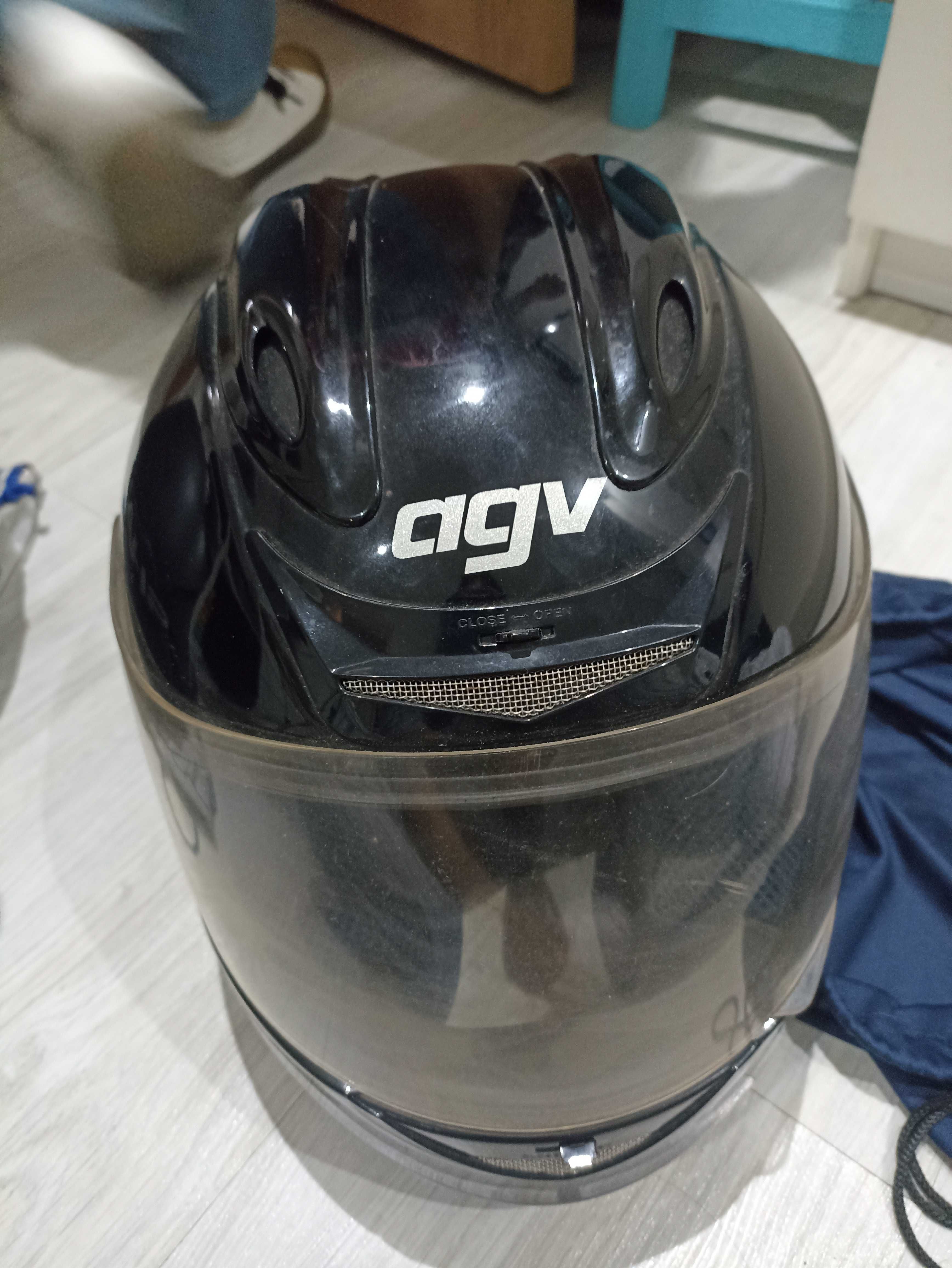 Capacete AGV usado