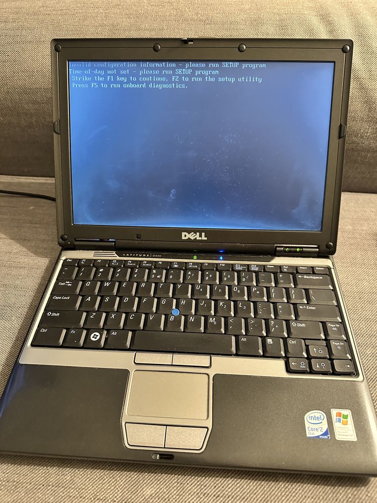 Laptop DELL Latitude D430 maly zgrabny solidny windows xp