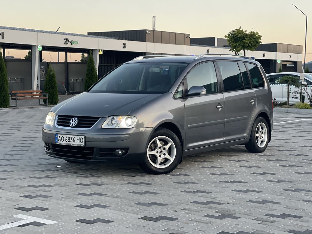 VW Touran 2.0 TDI Maximal