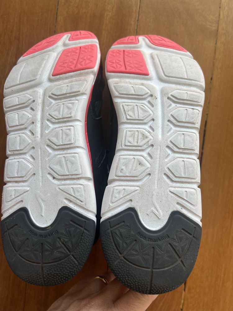 Sapatilhas de Desporto ea Decathlon