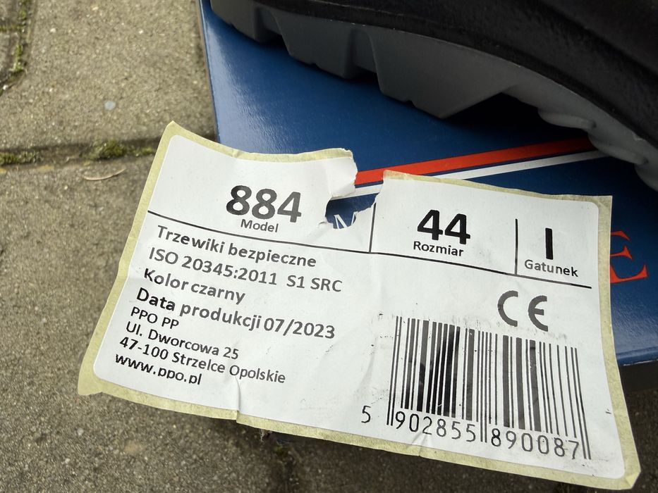 Buty robocze z blacha, rozmiar 44