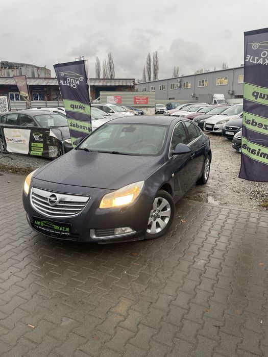 Opel Insignia 1.9d// 130 KM// NAVI// 6 biegów// hak// opłaty na ROK//
