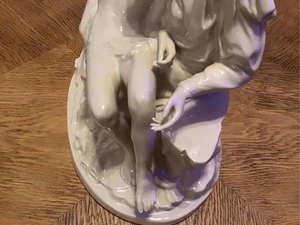 Pieta Michal Anioł Royal Dux