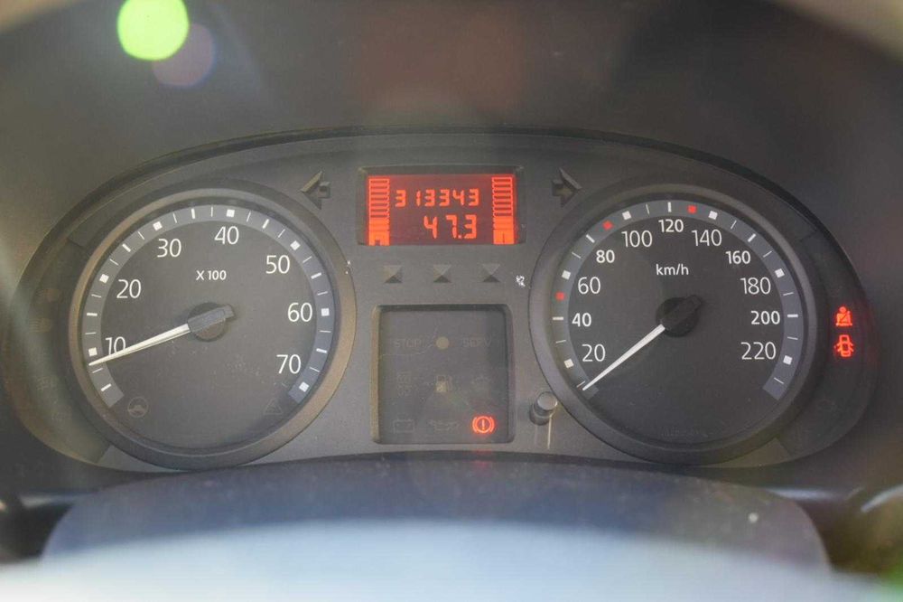 RENAULT CLIO 2005 comercial, bom estado