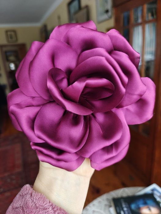 Broszka róża 3D nowa fuksja