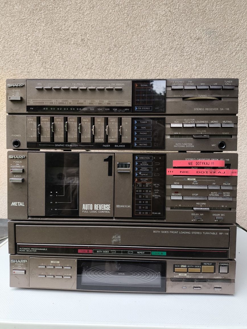 MIDI wieża Sharp 118H.