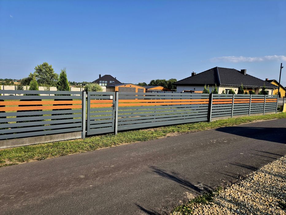 Dzialka Budowlana/uzbrojona/pozwolenie na budowe