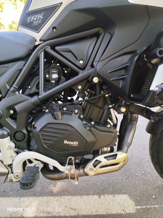Benelli Trk 502.