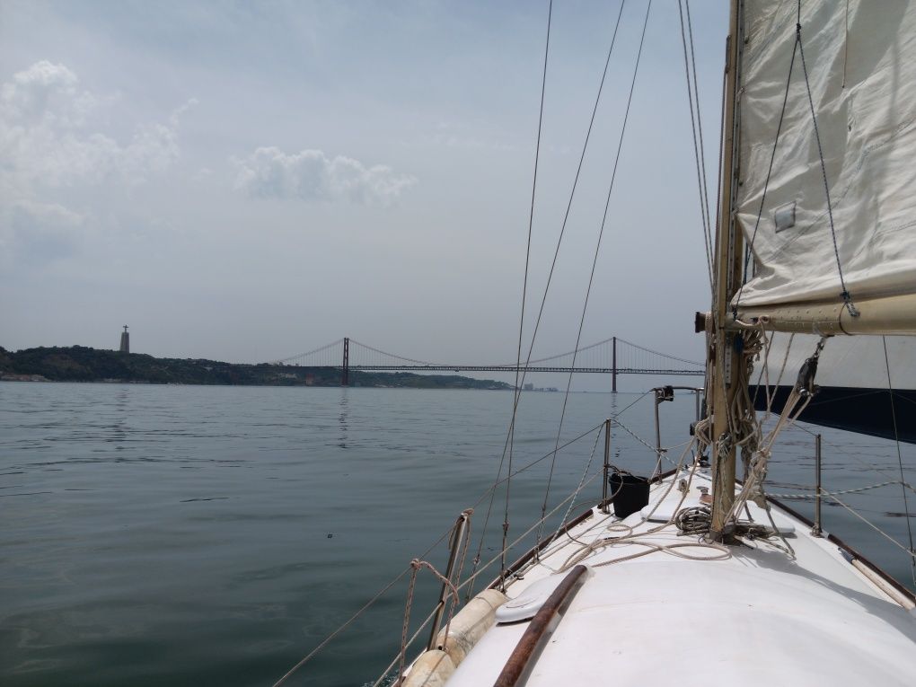 Veleiro Van de Stadt Invicta 26'