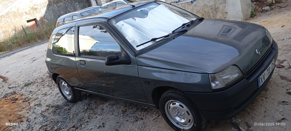 RENAULT CLIO 1.1 gasolina